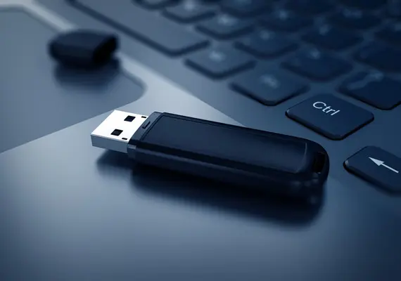 industriespionage-usbstick